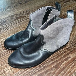 NAOT boots sz 40 9/9.5